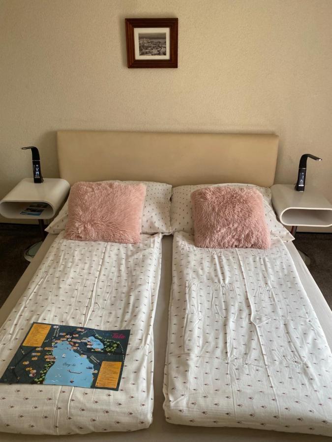 Panzio Tata Bed & Breakfast Ngoại thất bức ảnh